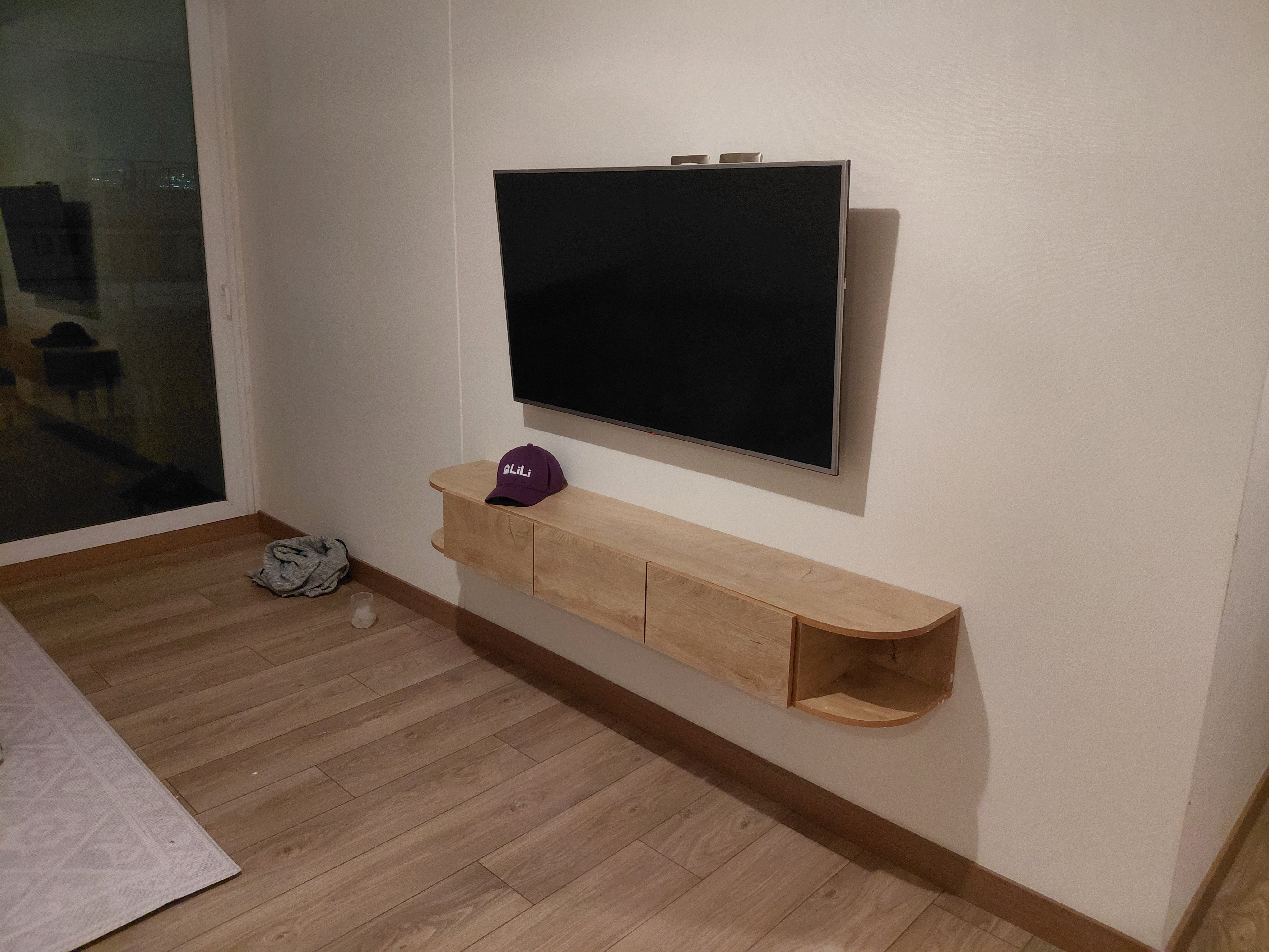 Instalación de Rack Flotante para TV